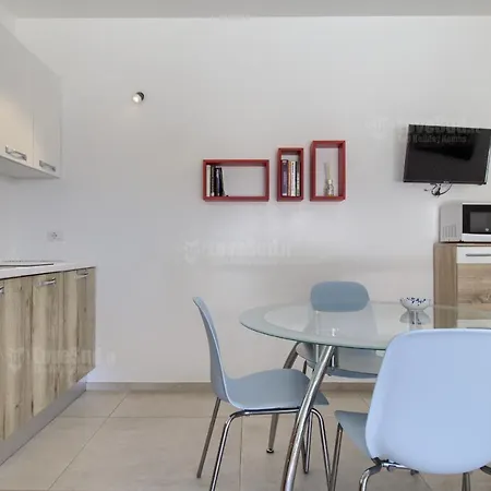 Pool By Lovesud Holiday home
