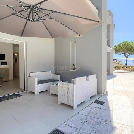 Pool By Lovesud Holiday home