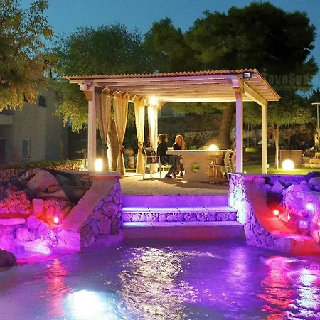 Pool By Lovesud Holiday home *